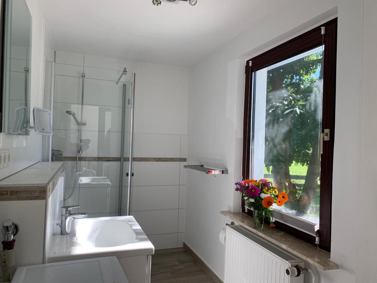 Ferienhaus Bei Den Kreidefelsen - Ihr Zuhause Auf Ruegen Lohme Eksteriør billede